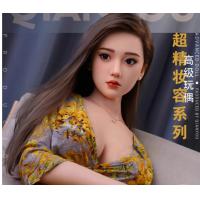 298号日本实体娃娃，内置合金瑜珈骨架，可摆任意姿势，S级蜡像工艺永久精致妆容。智能叫床，阴部夹吸，柔软果冻胸，全身青筋血管16层涂妆，真人手感仿真女友，乳、阴、肛、口、足、手，6交体验，无需戴套。支持发货前视频验货，满意再发货，不满意退款