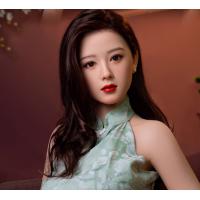 319号日本实体娃娃，内置合金瑜珈骨架，可摆任意姿势，S级蜡像工艺永久精致妆容。智能叫床，阴部夹吸，柔软果冻胸，全身青筋血管16层涂妆，真人手感仿真女友，乳、阴、肛、口、足、手，6交体验，无需戴套。支持发货前视频验货，满意再发货，不满意退款